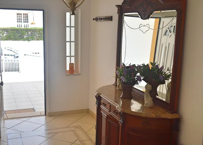 Coelho - By Algarkasa Casa de Férias